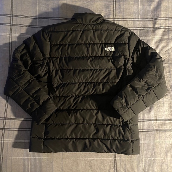 North Face Puffer Jacket - Picture 3 of 3
